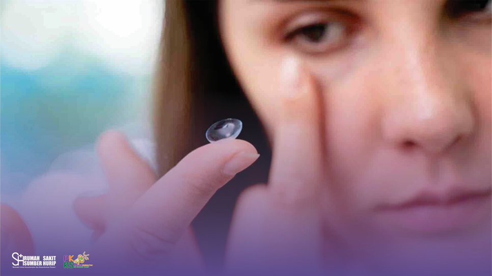 Tips Aman Menggunakan Soft Lens Agar Mata Tetap Sehat