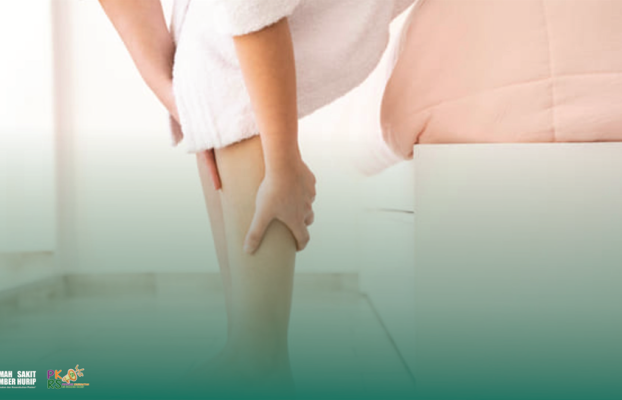 Tiba-Tiba Nyeri Menjalar ke Kaki? Waspada Saraf Kejepit!